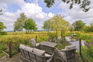 Photo 33- click for photo gallery